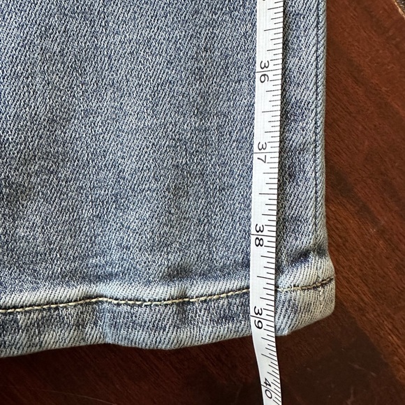 Judy Blue Boyfriend Jeans Size 13/31 Light Wash Stretch Denim - Picture 7 of 8